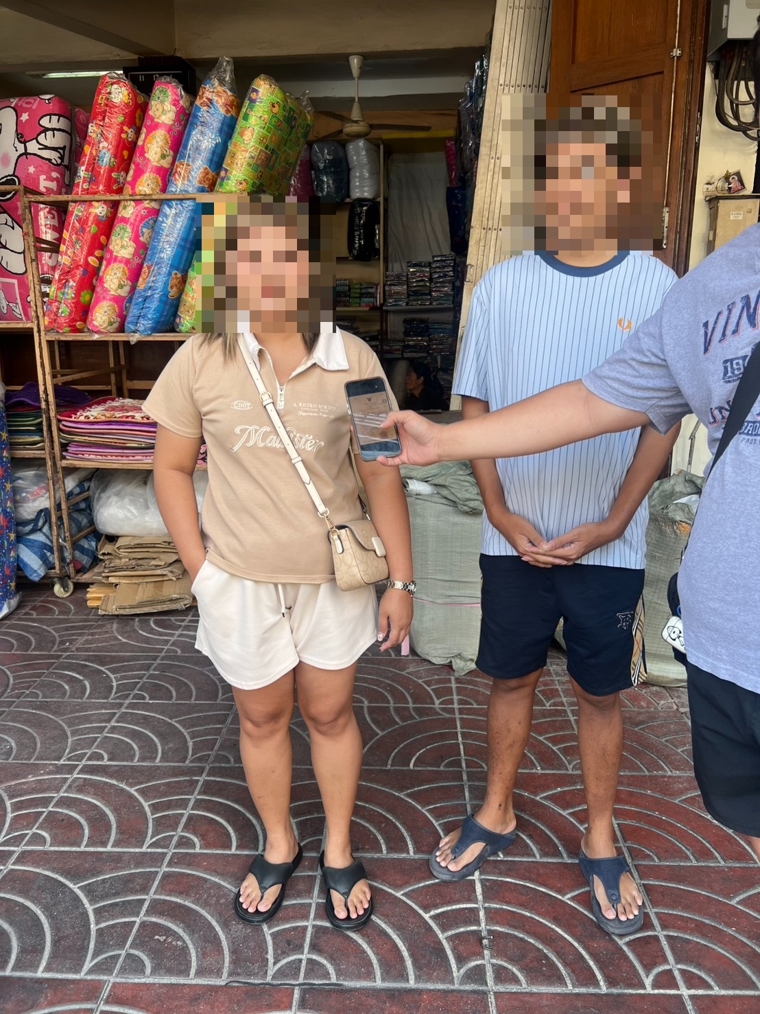 รวบรายที่ 2 กลุ่มจัดหา "บัญชีม้า-ซิมผี"! สืบ สน.จักรวรรดิ ตะครุบสาวฉะเชิงเทราเครือข่ายคอลเซ็นเตอร์ คาตลาดสำเพ็ง