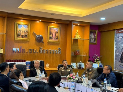 สน.จักรวรรดิ ร่วมประชุม กต.ตร. ครั้งที่ 3/2569 บูรณาการมาตรการความมั่นคงรับผลกระทบสถานการณ์โลก พร้อมรับลูกไอเดีย "กล้อง AI นำร่อง" ยกระดับเซฟตี้โซนย่านเศรษฐกิจ