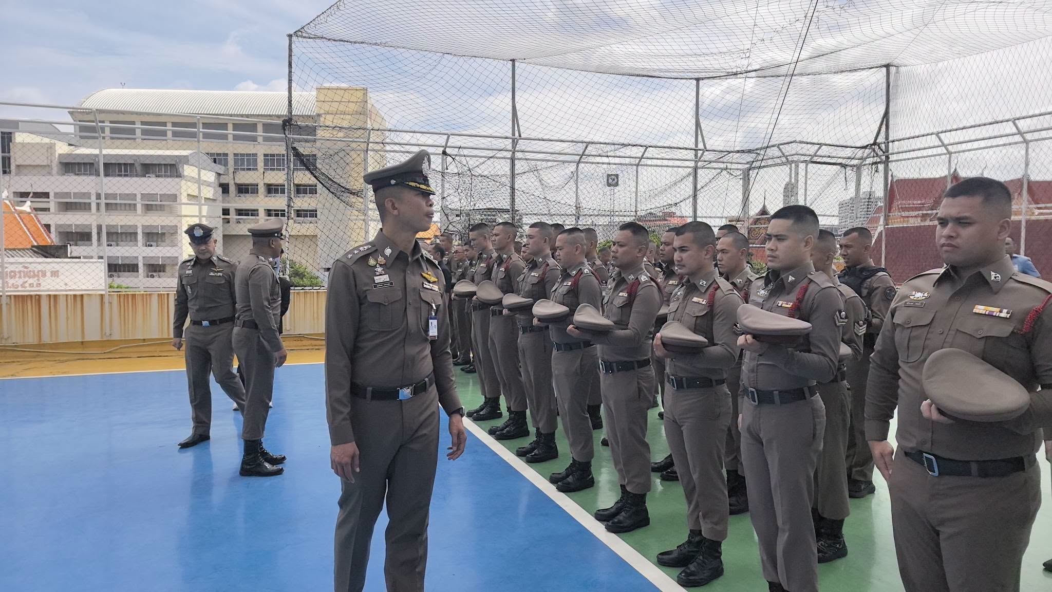 สน.จักรวรรดิ ต้อนรับคณะจเรตำรวจ (กต.10) ตรวจราชการประเมินผลผ่านระบบออนไลน์ (JIS) มุ่งยกระดับการปฏิบัติงานที่โปร่งใส รวดเร็ว และตรวจสอบได้