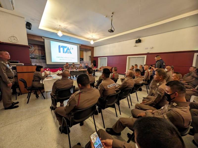 ประชุมบริหารประจำเดือน พฤษภาคม 2567   เพื่อขับเคลื่อนนโยบายข้อสั่งการของผู้บังคับบัญชา ติดตามความคืบหน้าตามข้อสั่งการ  อบรมให้ความรู้เกี่ยวกับเกี่ยวกับ การป้องกันปราบปรามการกระทำความผิดเกี่ยวกับอาชญากรรมทางเทคโนโลยี